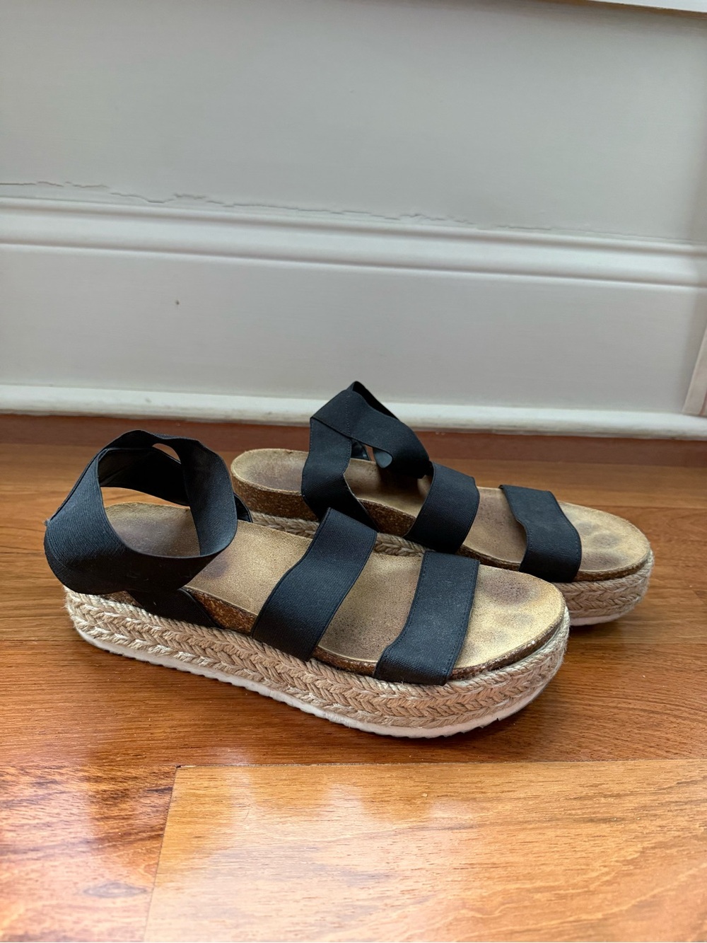 Steve Madden Black Platform Espadrille Sandals
